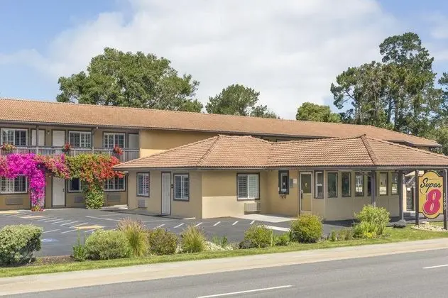 Super 8 by Wyndham Monterey/Carmel