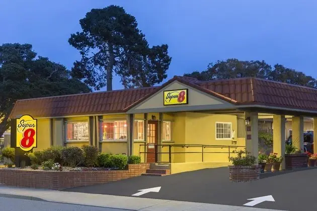 Super 8 by Wyndham Monterey
