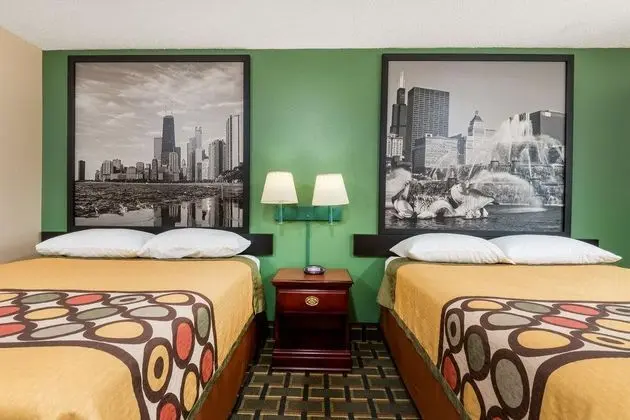 Super 8 by Wyndham Mt. Carmel IL