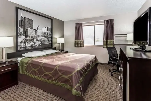 Super 8 by Wyndham Mundelein/Libertyville Area - Oda