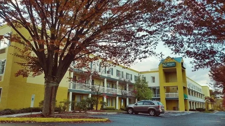 SUPER 8 BY WYNDHAM NEW CUMBERLAND