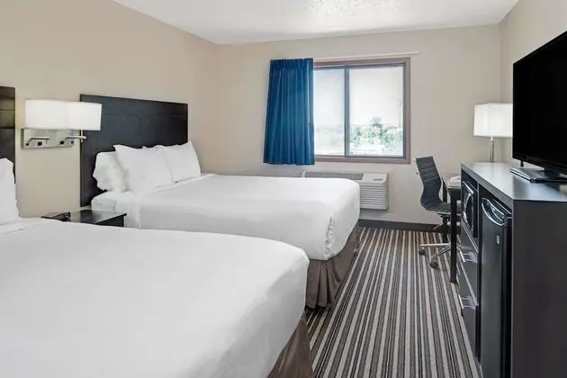 Super 8 by Wyndham Omaha I-80 West - Oda