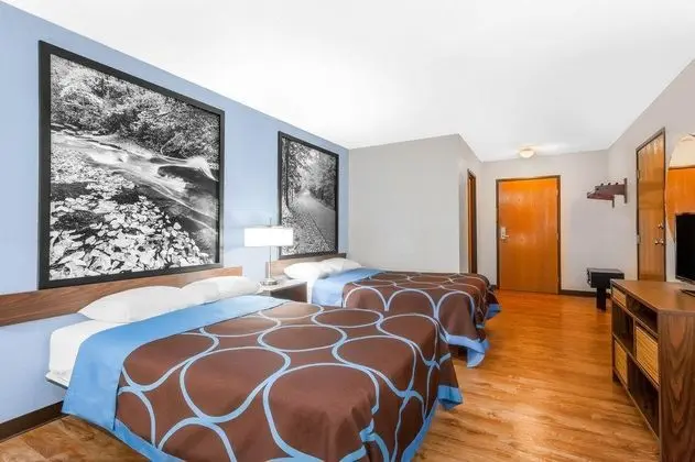 Super 8 by Wyndham Oneonta/Cooperstown