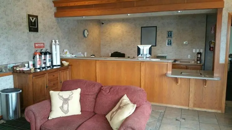 Super 8 by Wyndham Ontario