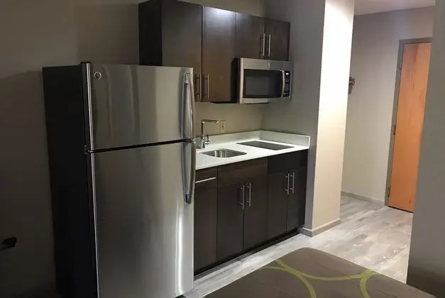 Super 8 by Wyndham Pascagoula