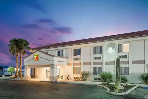 Super 8 by Wyndham Quartzsite AZ
