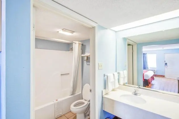 Super 8 by Wyndham Richland/Jackson Area - Banyo Özellikleri