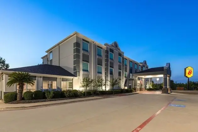 Super 8 by Wyndham San Antonio/Alamodome Area - Dış Mekan