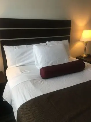 Super 8 by Wyndham Saskatoon Near Downtown - Öne Çıkan Resim
