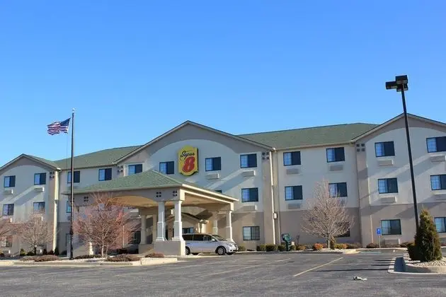 Super 8 by Wyndham South Bend
