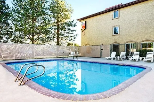 Super 8 by Wyndham Sparks/Reno Area