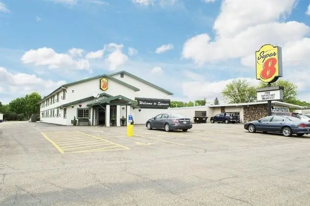 Super 8 by Wyndham Spencer