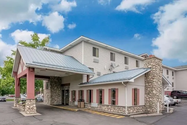 Super 8 by Wyndham Spokane Valley - Dış Mekan