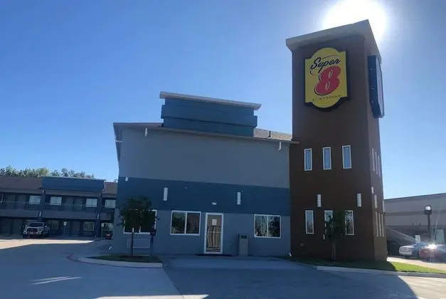 Super 8 by Wyndham Spring/North Houston - Dış Mekan