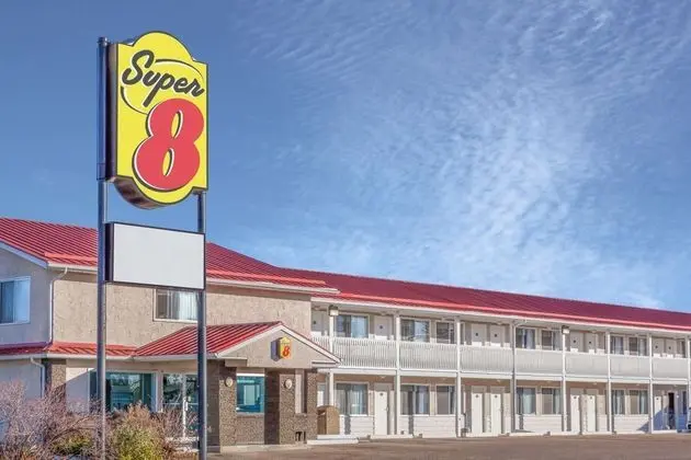 Super 8 by Wyndham Stettler - Öne Çıkan Resim