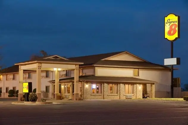 Super 8 by Wyndham Tucumcari