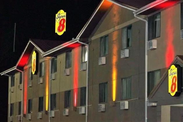 Super 8 by Wyndham Tuscaloosa