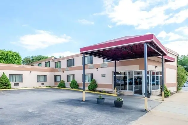 Super 8 by Wyndham Watertown/Cambridge/Boston Area - Öne Çıkan Resim