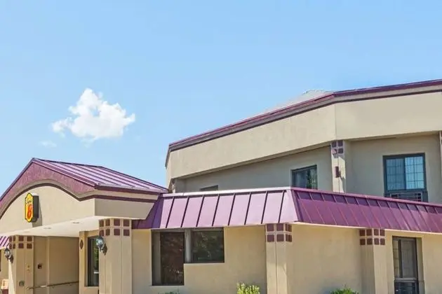 Super 8 by Wyndham West Greenwich/Providence