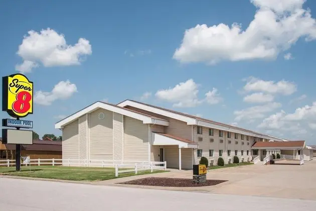 Super 8 by Wyndham Winchester VA