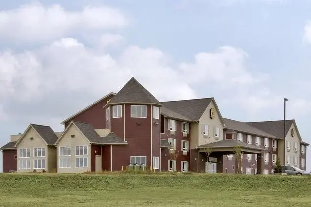 Super 8 by Wyndham Windsor