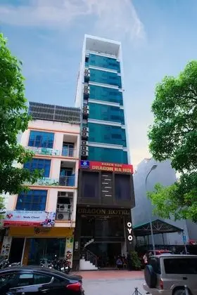 Super OYO 191 Dragon Hotel - Dış Mekan