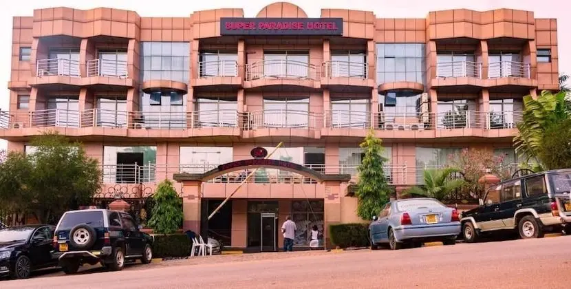 Super Paradise Hotel