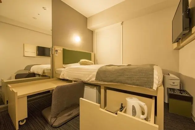 Super Hotel Premier Osaka Honmachi - Oda