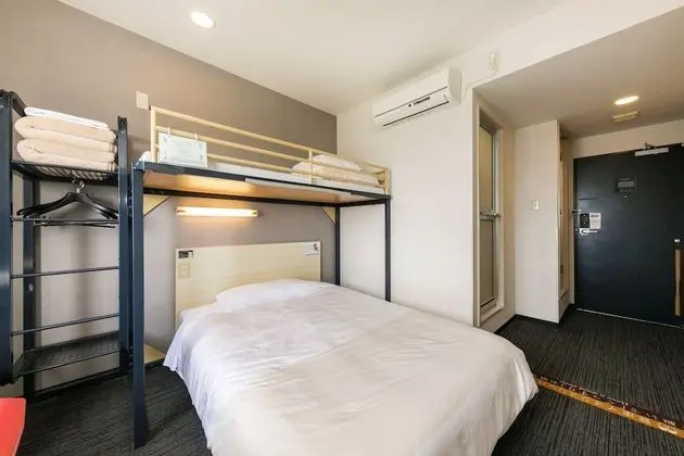 Super Hotel Takaoka Ekinan - Oda