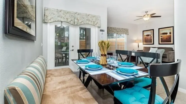 Superb 4 Bedroom 3 Bath Paradise Palms Resort Town Home - Oda
