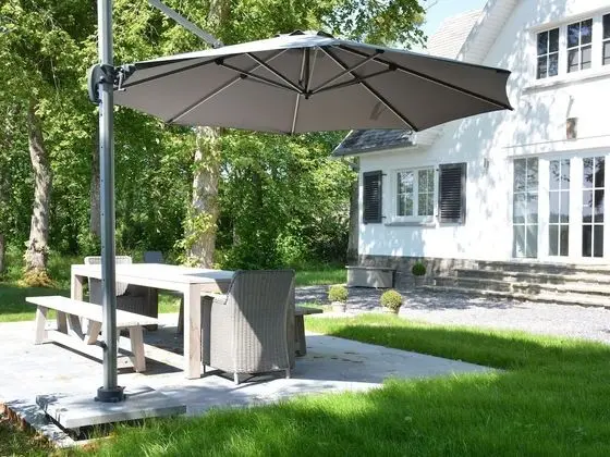 Superb Holiday Home With Garden in Serinchamps - Öne Çıkan Resim