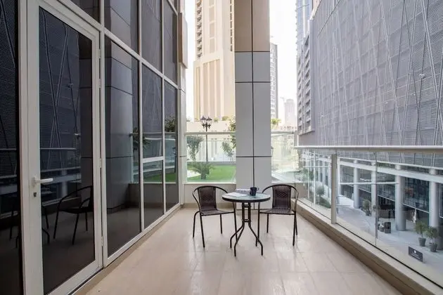 Superb & Homey 3BR Apartment In Downtown Dubai - İç Mekan