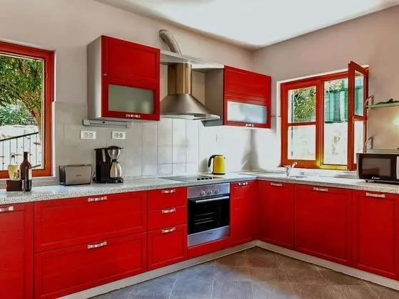 Superb Villa With Private Swimming Pool and Garden on the Coast of Croatian Island - Mutfak
