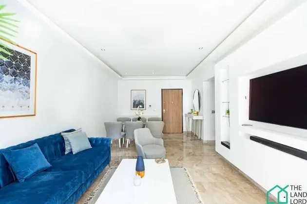 Superbe apt Avec Piscine La Soukra