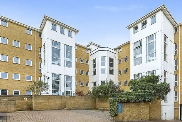 Supererior Modern Riverside Fulham Apartment With Balcony and 2 Parking Spaces - Dış Mekan