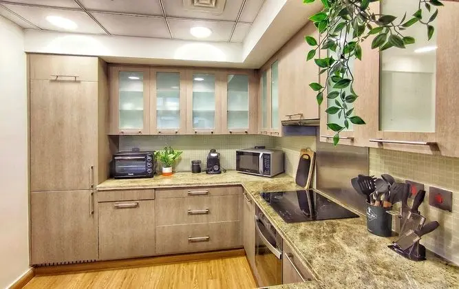 SuperHost - Fountain View Stylish Apt With Spacious Terrace - Mutfak