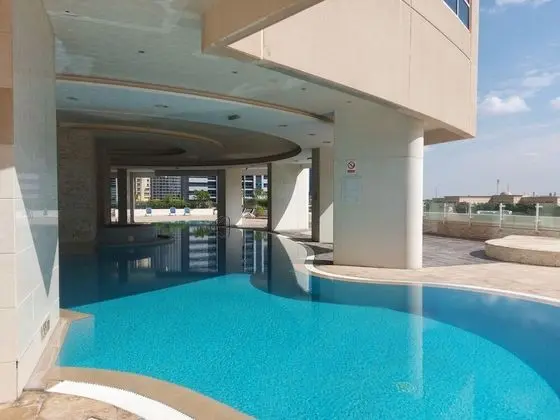 SuperHost - Gorgeous Apartment in JLT Near the Metro Station - Havuz