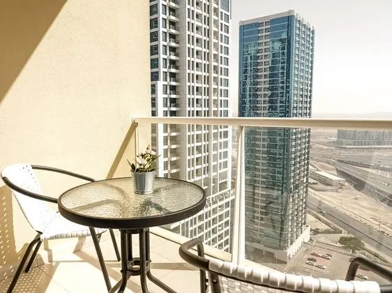 SuperHost - Luxurious Studio in JLT With City Skyline View