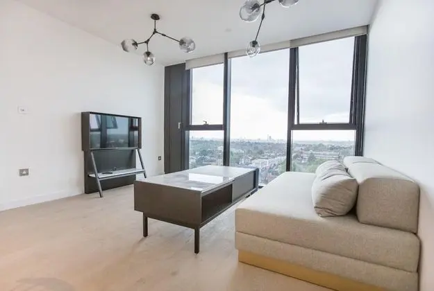 Superior 1 bed in Hill House