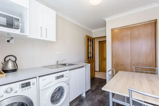 Superior Dunedin Apartments - Mutfak