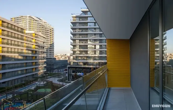 The Superior Living Batışehir