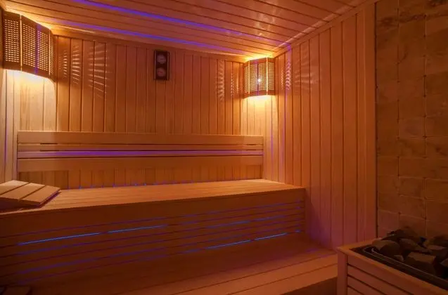 The Superior Living Batışehir - Spa