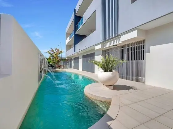 Superior Luxury Apartment in the City Life on Lake 19 - Havuz