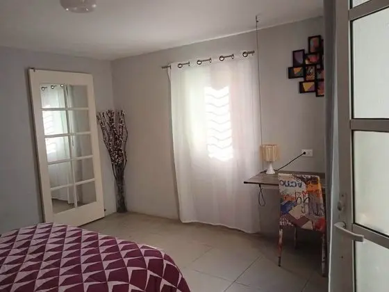 Superior Room With Queen Bed, Private Bathroom, Air Conditioning, Wi-fi - Oda