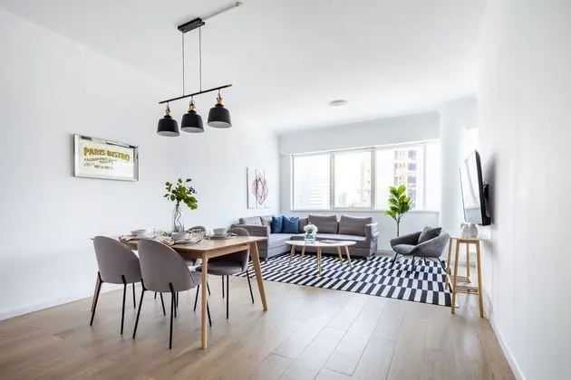 Superior and Upgraded 1BR in Heart of Marina! - Öne Çıkan Resim