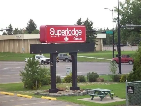 Superlodge Canada Lethbridge - Dış Mekan