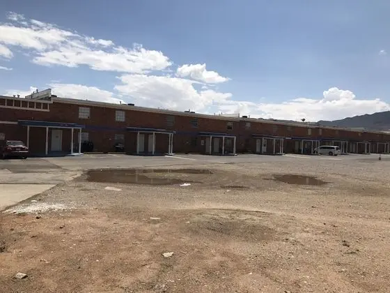 SuperLodge Motel - Dış Mekan