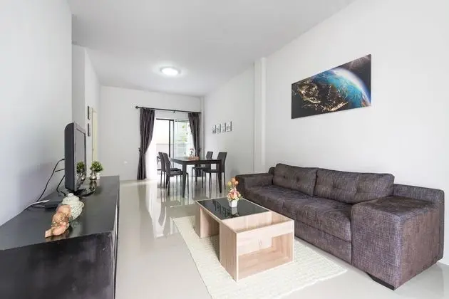 Supirum Cozy Home 3 Bedroom near Beach - Lobi