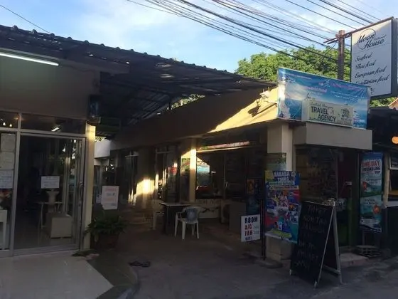 Supreeya Guesthouse