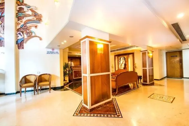 Hotel Supreme Heritage - Lobi